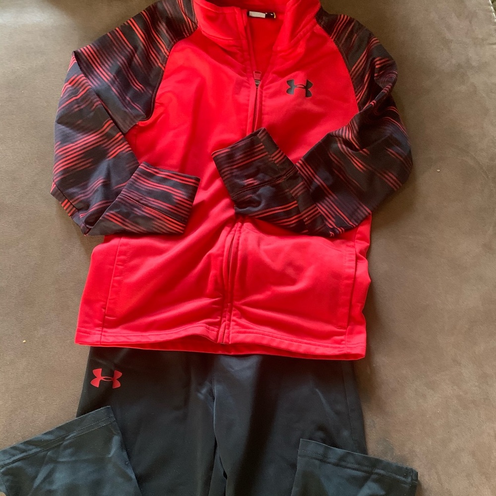 Under armour sweat suit